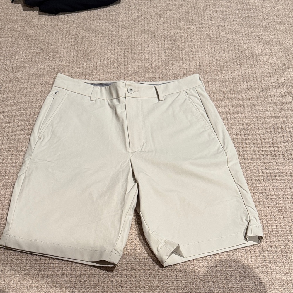 Vineyard Vines Light Tan Flat Front Shorts